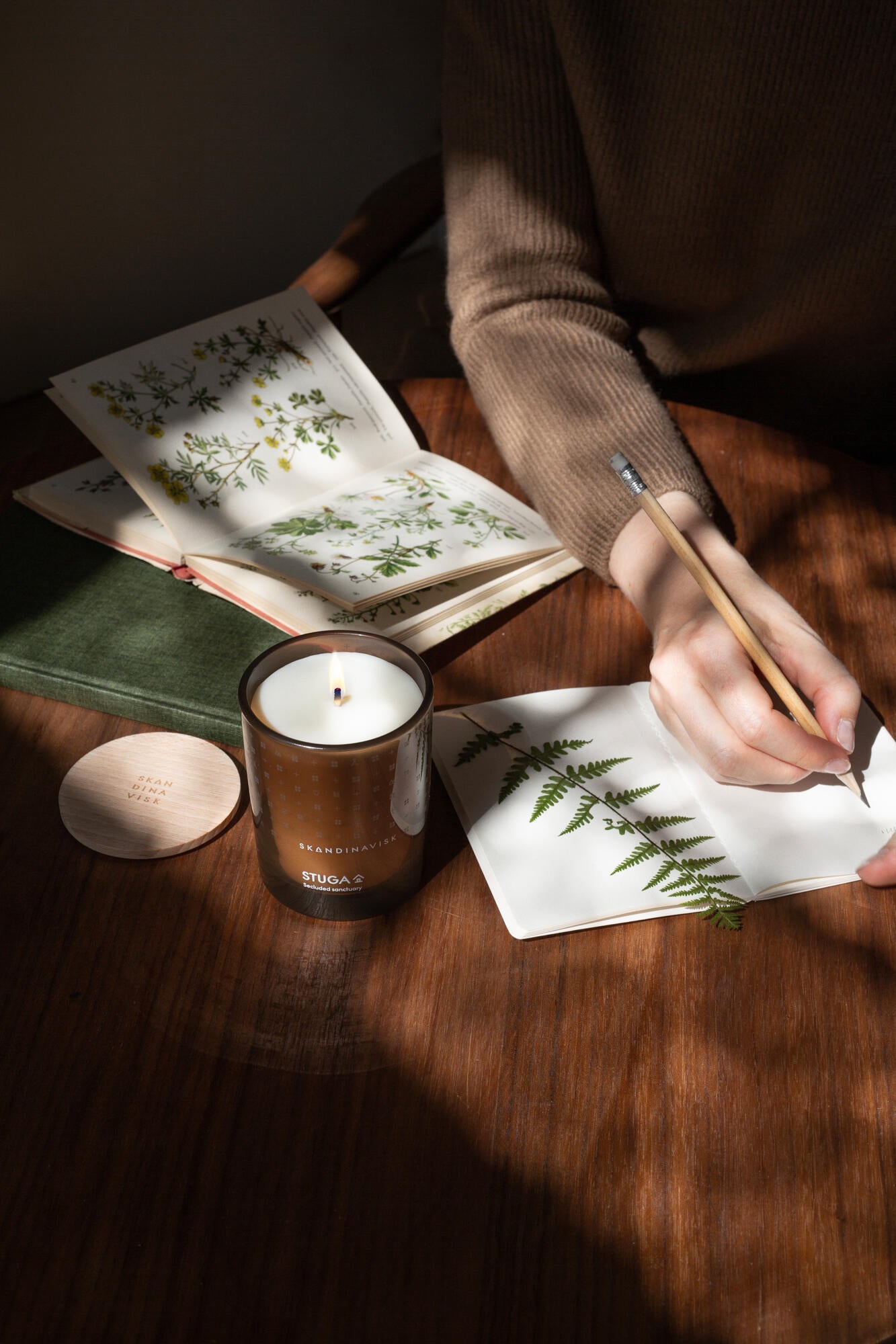 Stuga duftlys, Auburn Woods - 65g